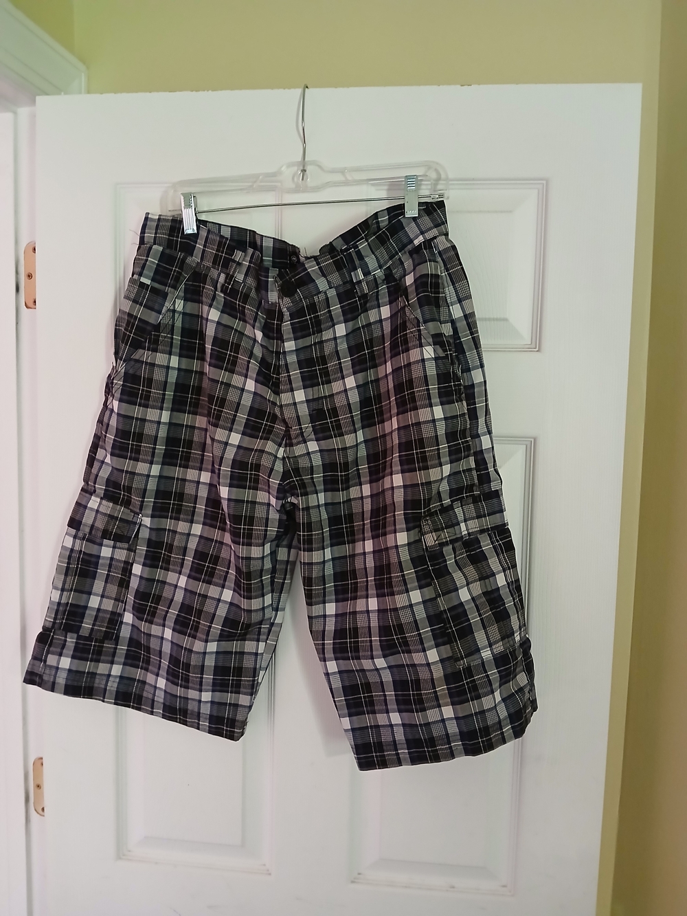Mecca Black and Gray Plaid Cargo Shorts
